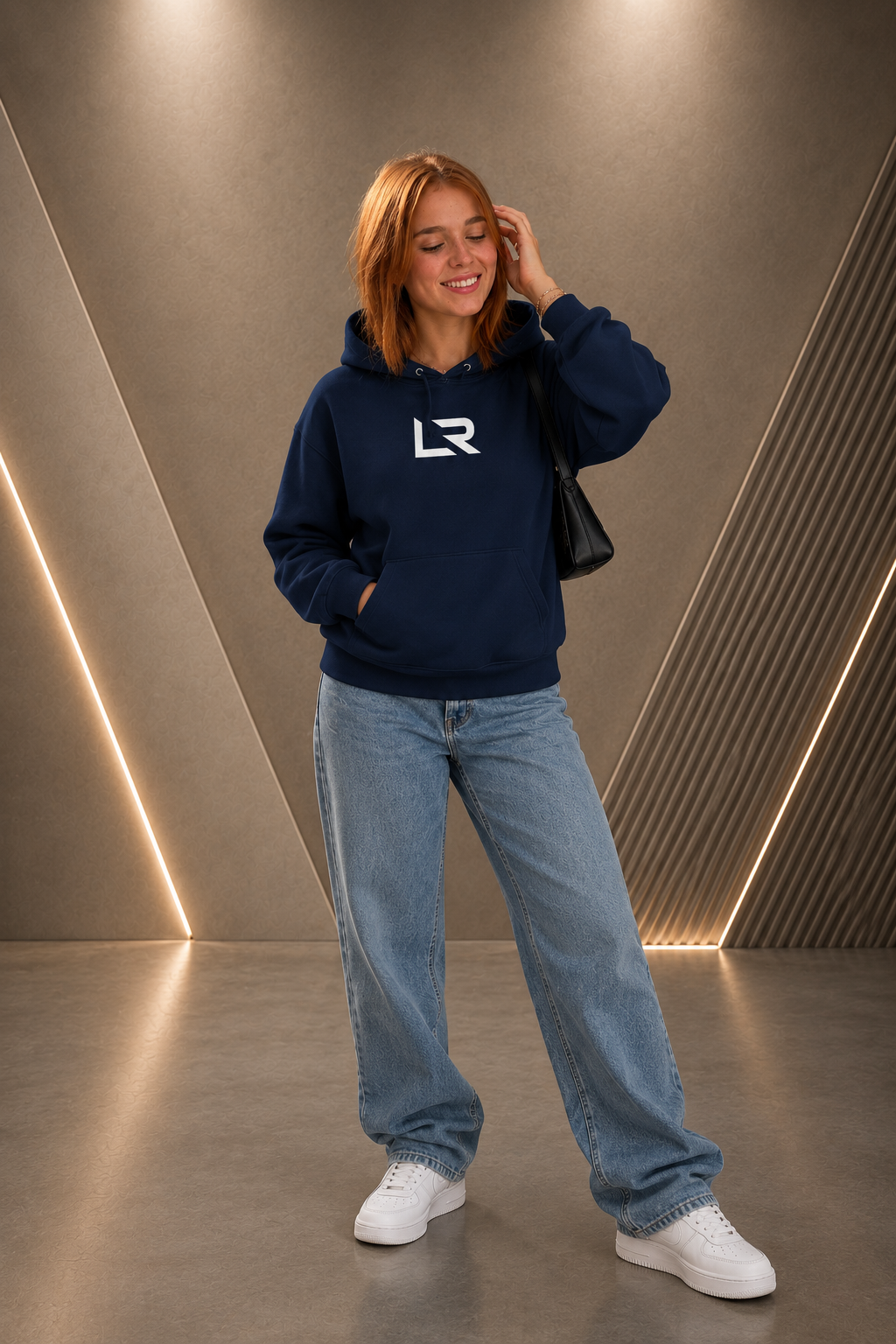 LAUENROTH ESSENTIALS HOODIE – CORE