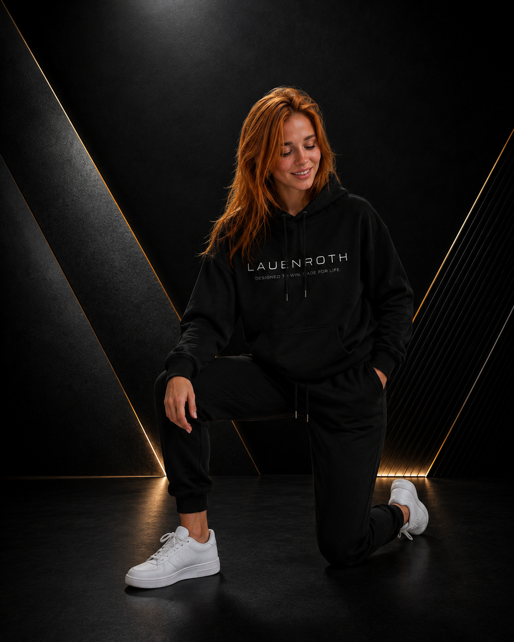 LAUENROTH SIGNATURE HOODIE